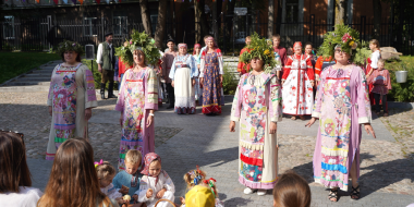 Мероприятие к Яблочному, Медовому и Ореховому Спасу проведет Псковский музей - 2024-08-05 10:35:00 - 2