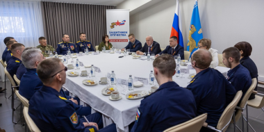 Александр Гуцан встретился в Пскове с ветеранами СВО - 2025-02-22 17:05:00 - 2