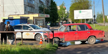 Легковушка сбила подростка в Великих Луках - 2025-05-20 09:18:31 - 2
