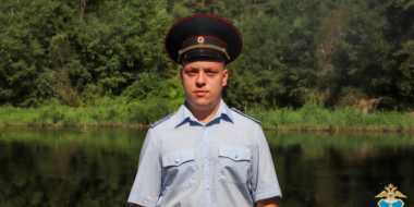 В Псковском районе полицейский спас дачника - 2025-08-11 10:05:00 - 2
