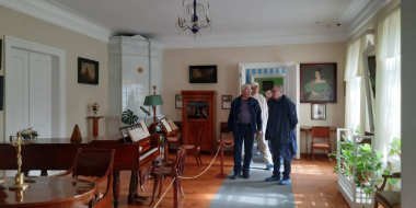 «Войну и мир» будут снимать в Пушкинском заповеднике - 2025-08-20 15:35:00 - 2