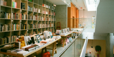 Книжные магазины распродают произведения иноагентов - 2025-08-29 20:05:00 - 2