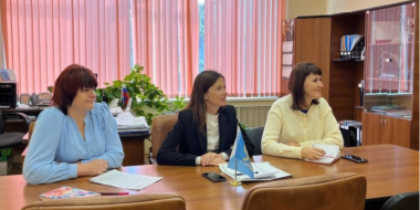 Псковские архивисты поделились опытом работы с коллегами из Херсонской области - 2025-09-06 09:05:00 - 2