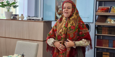 Псковский музей побывал в гостях у пенсионеров из Социального городка - 2025-10-03 17:05:00 - 2