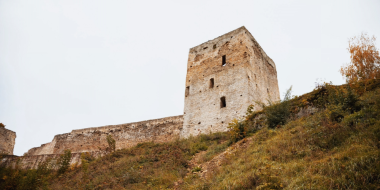 В Изборске изменят режим работы музея в начале ноября - 2025-10-30 14:35:00 - 2 В Изборске изменят режим работы музея в начале ноября - 2025-10-30 14:35:00 - 2