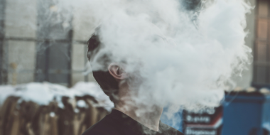 Путин одобрил полный запрет на продажу вейпов - 2025-11-07 19:05:00 - 2