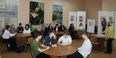 В Великих Луках прошла осенняя «Школа молодого избирателя» - 2025-11-18 16:35:00 - 2