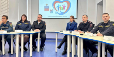В Великих Луках состоялся День правовой грамотности - 2025-11-21 10:05:00 - 2