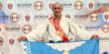 Ветеран псковского СОБР Росгвардии одержал победу на всероссийских соревнованиях - 2025-12-09 13:05:00 - 2