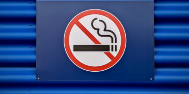 Госдума запретила продажу табака и вейпов на остановках - 2025-12-17 18:35:00 - 2