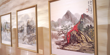 Пейзажи Цзюфушаньжэнь украшают выставку «Пересечение миров» - 2025-12-21 09:05:00 - 2