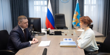 Проведение закупок обсудили Михаил Ведерников и Ольга Татаринова - 2025-12-20 20:05:00 - 2