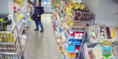 Псковские оперативники задержали двух похитителей детских смесей - 2026-02-06 08:35:00 - 2