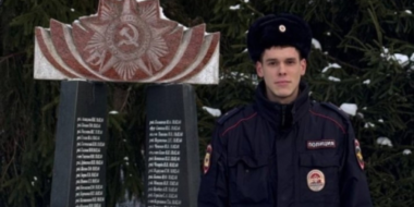 В Плюсском районе полицейский пришел на помощь автолюбительнице - 2026-02-13 12:05:00 - 2