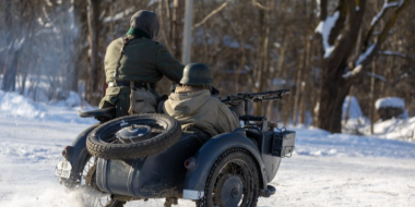 В Псковской области проходят съемки военной драмы «Самогон. Капкан на охотников» - 2026-02-19 12:35:00 - 2
