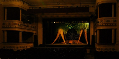 Великолукский театр приглашает за кулисы - 2026-03-18 16:35:00 - 2