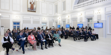 Обеспечение кадрами сферы промышленности обсудили в Правительстве региона - 2026-03-25 10:35:00 - 2