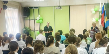 В Великих Луках прошла акция «Соблюдение ПДД - залог безопасности!» - 2026-03-27 17:35:00 - 2