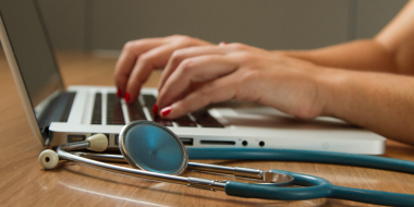 Увеличены сроки записи к врачу через «Госуслуги» - 2026-04-17 19:35:00 - 2