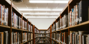 1,3 тыс книг от издательств поступит в Плюсскую библиотеку - 2026-04-21 12:35:00 - 2