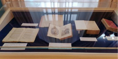 Уникальную коллекцию иностранных военных книг представил Пушкинский Заповедник - 2026-04-22 17:35:00 - 2