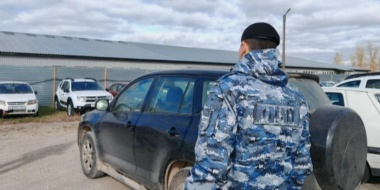 Псковскому приставу пришлось записаться на ремонт машины, чтобы найти должника - 2026-04-24 14:35:00 - 2