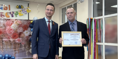 Министр образования региона наградил победителя конкурса «Школа#безОбид» - 2026-05-09 19:05:00 - 2