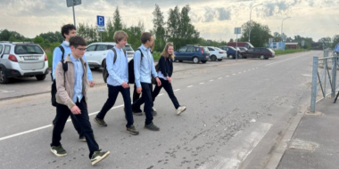 «Родительский патруль» провел в Великих Луках очередную акцию - 2026-05-21 14:05:00 - 2