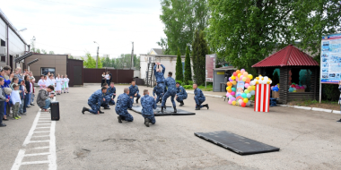 В УФСИН Псковской области устроили праздник для детей сотрудников - 2026-05-28 11:05:00 - 2
