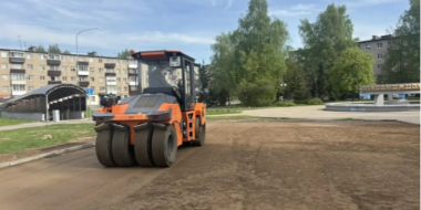 В Великих Луках благоустраивают скверы - 2026-06-10 13:05:00 - 2