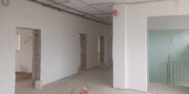 В Великих Луках продолжается ремонт школы №7 - 2026-06-11 17:05:00 - 2