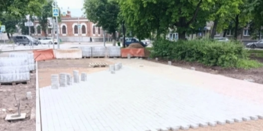 Два сквера благоустраивают в Великих Луках - 2026-06-18 15:35:00 - 2