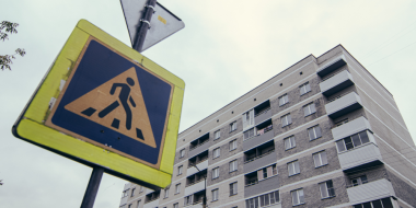 Девушка-пешеход пострадала в аварии в Великих Луках - 2026-08-12 18:35:00 - 2