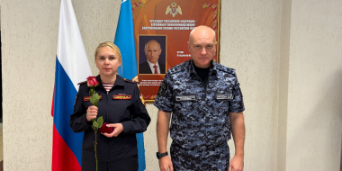 В Управлении Росгвардии по Псковской области наградили сотрудников - 2026-08-21 15:05:00 - 2