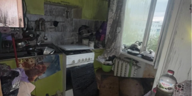 На пожаре в многоквартирном псковском доме погибла женщина - 2026-09-14 17:05:00 - 2