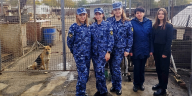 Сотрудники УФСИН привезли теплые вещи для обитателей зооприюта - 2026-10-16 13:35:00 - 2