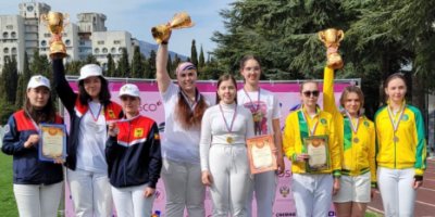 Великолучане все же завоевали «золото» в Алуште - 2022-04-26 20:49:00 - 2