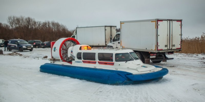 Спасатели доставили  продукты на остров Залита в Псковском озере