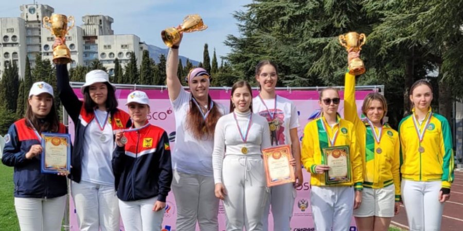 Великолучане все же завоевали «золото» в Алуште - 2022-04-26 20:49:00 - 1