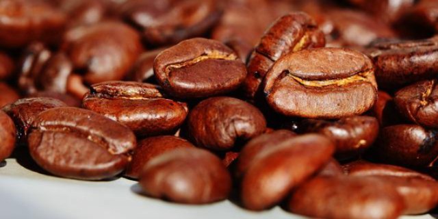 Четыре упаковки украденного кофе изъяли у великолучанина - 2022-05-25 15:35:00 - 1