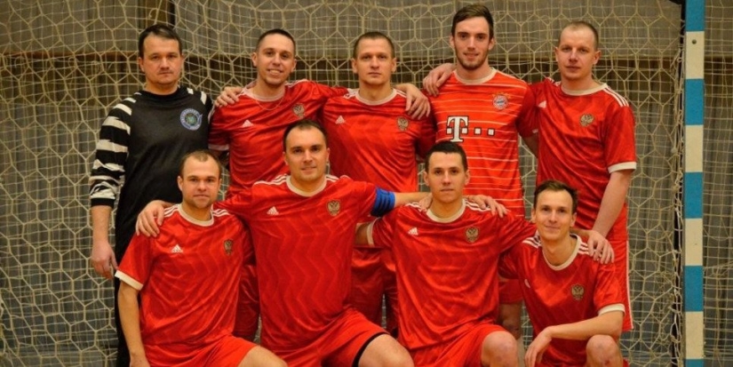Команда МЧС приняла участие в Кубке города Пскова по мини футболу - 2022-12-10 12:05:00 - 1