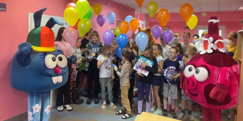 Депутаты провели праздник в Псковской Детской больнице - 2023-06-04 12:05:00 - 1