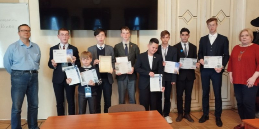 Псковских школьников наградили на Международном Форуме «Шаг в будущее» - 2024-03-29 13:35:00 - 1