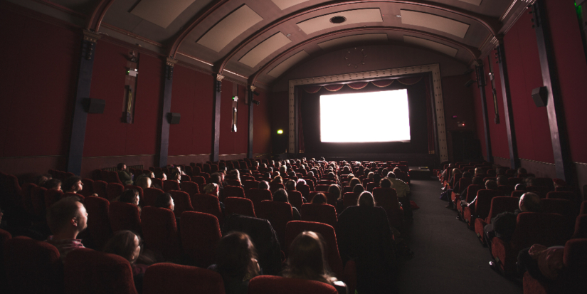 Кинотеатры в России перестали показывать пиратские копии голливудских фильмов - 2024-04-19 20:05:00 - 1