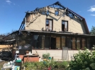 В результате пожара в Великих Луках сгорел автомобиль и пострадал дом - 2021-07-21 15:27:31 - 6