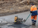 Ямочный ремонт дорог стартовал в Великих Луках - 2024-03-21 11:24:00 - 7