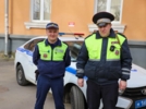 Полицейские эвакуировали жильцов из горящей многоэтажки в Пскове - 2024-04-12 12:05:00 - 5