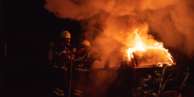 Из-за короткого замыкания загорелся автомобиль в Невеле - 2021-04-09 10:38:04 - 2