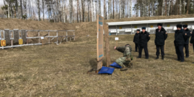 Росгвардейцы Псковской области провели занятия по тактико-ситуационной стрельбе - 2021-04-09 12:48:00 - 2