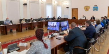 В Пскове прошло заседание Комиссии по делам несовершеннолетних - 2021-05-13 09:36:00 - 2